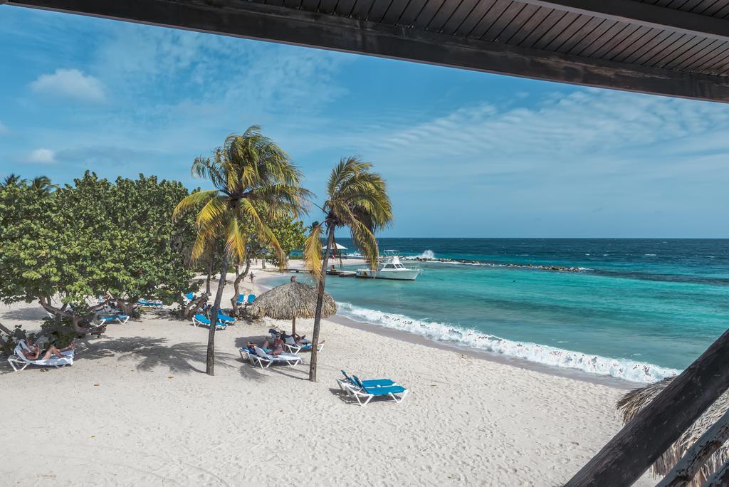 Floris Suite Hotel - Spa & Beach Club - Adults Only Piscadera Bay Exterior photo