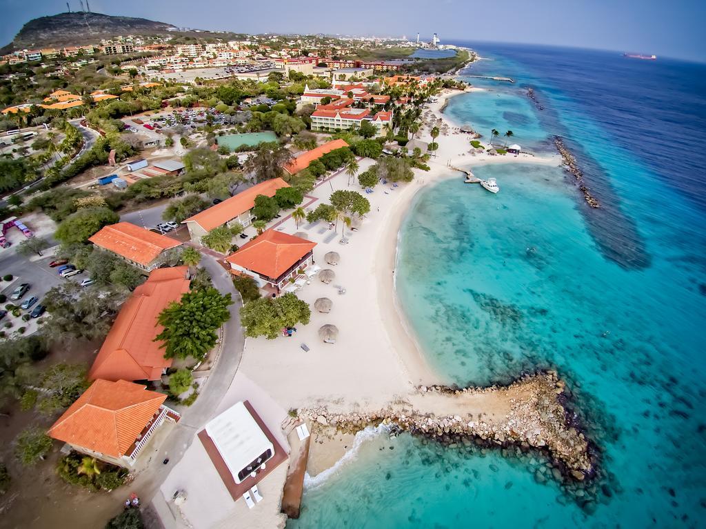 Floris Suite Hotel - Spa & Beach Club - Adults Only Piscadera Bay Exterior photo