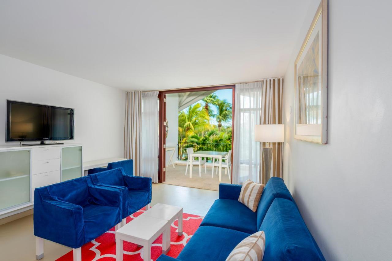 Floris Suite Hotel - Spa & Beach Club - Adults Only Piscadera Bay Exterior photo