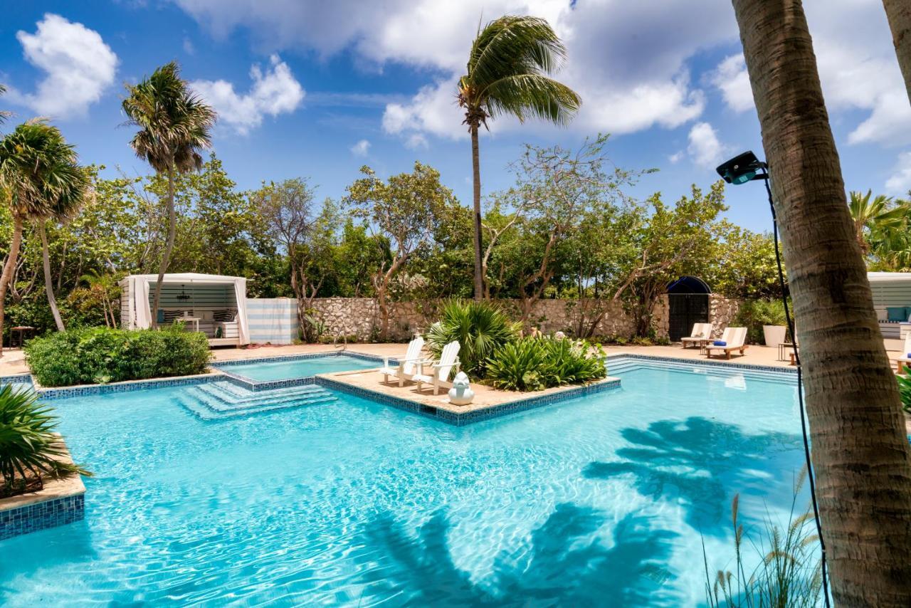 Floris Suite Hotel - Spa & Beach Club - Adults Only Piscadera Bay Exterior photo
