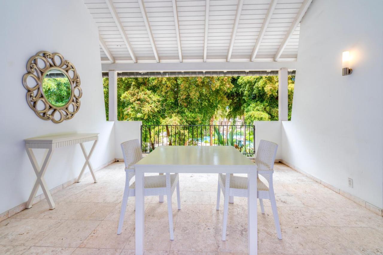 Floris Suite Hotel - Spa & Beach Club - Adults Only Piscadera Bay Exterior photo